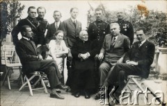 29.06.1933, Solec-Zdrój, woj. kieleckie, Polska.
Zawody Straży Ogniowej. Na ganku willi 