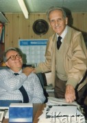 1988, Londyn, Anglia, Wielka Brytania.
Janusz Cywiński (z lewej) w towarzystwie prawdopodobnie wuja Wacława Cywińskiego, twórcy samochodu 