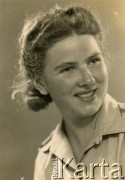 1943, Rehowoth, Palestyna.
Danuta, koleżanka Ireny Ćwirko z czasów służby w 12 Kompanii Łączności w Szkole Młodszych Ochotniczek. Z tyłu dedykacja: 