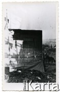 1944, Lwów, USRR, ZSRR.
Dokumentacja po zniszczeniu przez Sowietów - uszkodzone fragmenty płótna i instalacji przestrzennej -tzw. przedpola 