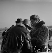 Lata 60., Warszawa, Polska.
Tor wyścigów konnych Służewiec.
Fot. Marek Zürn, zbiory Fundacji Ośrodka KARTA