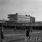 Lata 60., Warszawa, Polska.
Tor wyścigów konnych Służewiec.
Fot. Marek Zürn, zbiory Fundacji Ośrodka KARTA