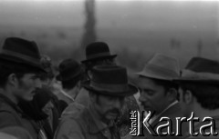Lata 60., miejsce nieznane.
Jarmark cygański.
Fot. Marek Zürn, zbiory Fundacji Ośrodka KARTA