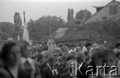 Lata 60., Biała Podlaska, Polska.
Procesja w Boże Ciało.
Fot. Marek Zürn, zbiory Fundacji Ośrodka KARTA