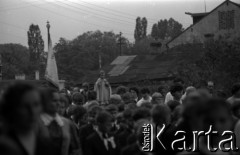 Lata 60., Biała Podlaska, Polska.
Procesja w Boże Ciało.
Fot. Marek Zürn, zbiory Fundacji Ośrodka KARTA