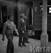 1964, Warszawa, Polska.
Dworzec Gdański.
Fot. Marek Zürn, zbiory Fundacji Ośrodka KARTA
