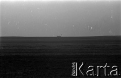 Lata 60., Podlasie, Polska.
Pole uprawne.
Fot. Marek Zürn, zbiory Fundacji Ośrodka KARTA