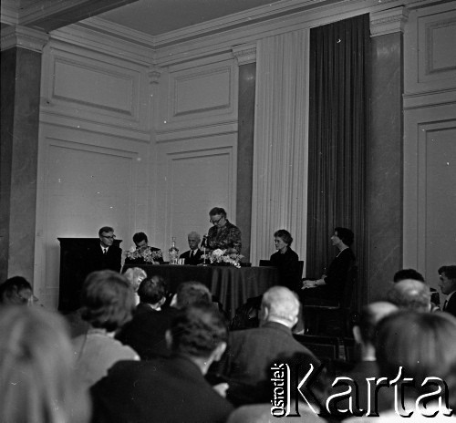 22.06.1966, Warszawa, Polska.
Jubileusz 50-lecia pracy naukowej prof. dr Marii Ossowskiej.
Fot. Marek Zürn, zbiory Fundacji Ośrodka KARTA