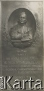po 1933, Radom, Polska.
Tablica pamiątkowa ks. Bronisława Wyganowskiego.
Fot. NN, kolekcja rodziny Walińskich, zbiory Fundacji Ośrodka KARTA