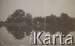 1930-1940, Jarantów, Polska.
Staw.
Fot. NN, kolekcja rodziny Walińskich, zbiory Fundacji Ośrodka KARTA