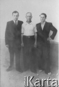 Brak daty, Kazachska SRR, ZSRR.
Trzej mężczyźni.
Fot. NN, zbiory Ośrodka KARTA, udostępnił Edward Karluk