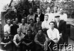 Brak daty, Kazachska SRR, ZSRR.
Grupa mężczyzn.
Fot. NN, zbiory Ośrodka KARTA, udostępnił Edward Karluk