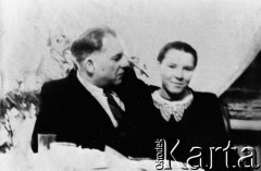 1956, Norylsk, Krasnojarski Kraj, ZSRR.
Stanisław Niwiński, Wanda Łotarewicz (siostra Czesława Łotarewicza).
Fot. NN, zbiory Ośrodka KARTA, udostępnił Czesław Łotarewicz