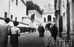 1939, Wilno, Polska.
Widok Ostrej Bramy.
Fot. NN, zbiory Ośrodka KARTA, udostępnił Jan Stanisław Tumiłowicz.
