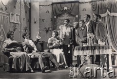 Lpiec 1957, Strzelce Opolskie, Polska.
Zakład Karny w Strzelcach Opolskich. Teatr więzienny 