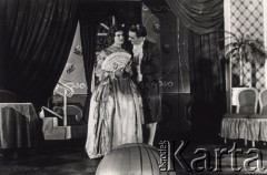 Listopad 1957, Strzelce Opolskie, Polska.
 Zakład Karny w Strzelcach Opolskich. Teatr więzienny 