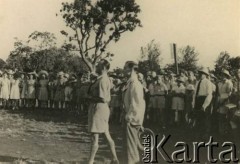 1946, Tengeru, Tanganika, Afryka.
Otwarcie międzyszkolnego klubu sportowego.
Fot. NN, zbiory Ośrodka KARTA, udostępnił Juliusz Leon Szafrański.