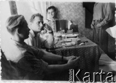 Lata 40.-50., prawdopodobnie ZSRR.
Polacy represjonowani w ZSRR.
Fot. NN, zbiory Ośrodka KARTA, udostępnił Wacław Karluk