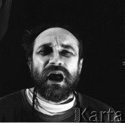 Lata 70., Polska.
Andrzej Mitan (ur.1950) - artysta, animator sztuki, performer.
Fot. Irena Jarosińska, zbiory Ośrodka KARTA
