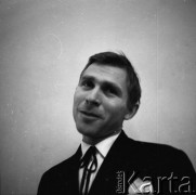 1972, Warszawa, Polska.
Aktor Wojciech Siemion w monodramie 