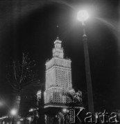 31.07.1955 - 4.08.1955, Warszawa, Polska.
Pałac Kultury i Nauki.
Fot. Irena Jarosińska, zbiory Ośrodka KARTA