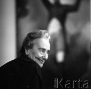 Lata 70., Polska.
Kobieta.
Fot. Irena Jarosińska, zbiory Ośrodka KARTA