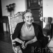 Lata 70., Polska.
Kobieta.
Fot. Irena Jarosińska, zbiory Ośrodka KARTA