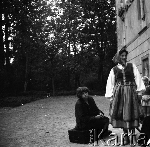 1959, Otwock Wielki, Polska.
Zakład poprawczy dla dziewcząt na wyspie Rokola.
Fot. Irena Jarosińska, zbiory Ośrodka KARTA