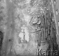 1954-1955, Warszawa, Polska
Widok z okna pracowni Ireny Jarosińskiej w Alei Świerczewskiego 95/99. 
Fot. Irena Jarosińska, zbiory Ośrodka KARTA