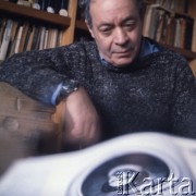 Grudzień 1984, Warszawa, Polska
Pisarz Józef Hen.
Fot. Irena Jarosińska, zbiory Ośrodka KARTA