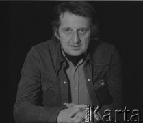 lata 60-te, Warszawa, Polska
Dziennikarz Jerzy Iwaszkiewicz 
Fot. Irena Jarosińska, zbiory Ośrodka KARTA