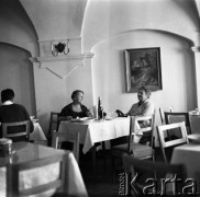 1959, Kazimierz Dolny, Polska.
Dom Architekta SARP na ulicy Rynek 20.
Fot. Irena Jarosińska, zbiory Ośrodka KARTA