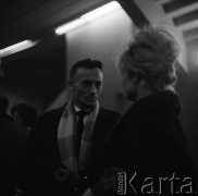 1960, Polska.
Reżyser Stanisław Różewicz oraz aktorka Krystyna Cierniak.
Fot. Irena Jarosińska, zbiory Ośrodka KARTA