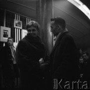 1960, Polska.
Reżyser Stanisław Różewicz (z prawej).
Fot. Irena Jarosińska, zbiory Ośrodka KARTA