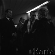 1960, Polska.
Reżyser Stanisław Różewicz i aktorka Krystyna Cierniak.
Fot. Irena Jarosińska, zbiory Ośrodka KARTA