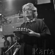 Lata 60., Polska.
Aktorka Alina Janowska. 
Fot. Irena Jarosińska, zbiory Ośrodka KARTA