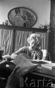 Lata 60., Polska.
Aktorka Alina Janowska. 
Fot. Irena Jarosińska, zbiory Ośrodka KARTA