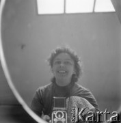 Lata 50., Warszawa, Polska.
Fotografka Irena Jarosińska.
Fot. Irena Jarosińska, zbiory Ośrodka KARTA