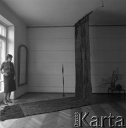 maj 1978, Warszawa, Polska
Joanna Owidzka - artystka zajmująca się wzornictwem artystycznym 
Fot. Irena Jarosińska, zbiory Ośrodka KARTA