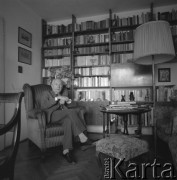 lata 70-te, Warszawa, Polska
Prozaik i poeta Andrzej Kuśniewicz
Fot. Irena Jarosińska, zbiory Ośrodka KARTA