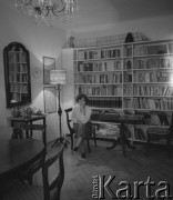 lata 70-te, Warszawa, Polska
Pisarka Jadwiga Żylińska
Fot. Irena Jarosińska, zbiory Ośrodka KARTA