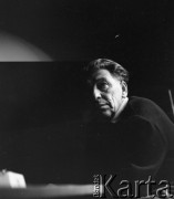 Lata 50. lub 60., Polska.
Mężczyzna.
Fot. Irena Jarosińska, zbiory Ośrodka KARTA