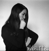 1969, Polska.
Modelka i projektantka Grażyna Hase.
Fot. Irena Jarosińska, zbiory Ośrodka KARTA