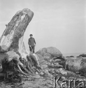 1965, Polska.
Malarz i rysownik Kiejstut Bereźnicki.
Fot. Irena Jarosińska, zbiory Ośrodka KARTA