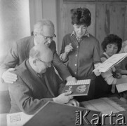 Lata 60., Warszawa, Polska.
Redakcja.
Fot. Irena Jarosińska, zbiory Ośrodka KARTA