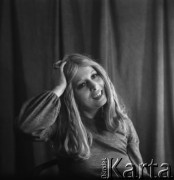 Lata 70., Warszawa, Polska.
Aktorka Barbara Wrzesińska.
Fot. Irena Jarosińska, zbiory Ośrodka KARTA
