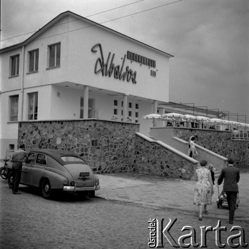 Lata 60.-70., Augustów, Polska. 
Restauracja Albatros.
Fot. Irena Jarosińska, zbiory Ośrodka KARTA
