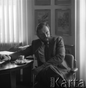 Kwiecień 1985, Warszawa, Polska
Reżyser Krzysztof Zanussi
Fot. Irena Jarosińska, zbiory Ośrodka KARTA
