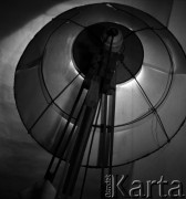 lata 50-te, Polska
Lampa
Fot. Irena Jarosińska, zbiory Ośrodka KARTA