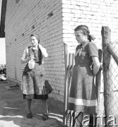 1953, Kokoszkowy, Polska
Kobiety z Rolniczego Zespołu Spółdzielni 